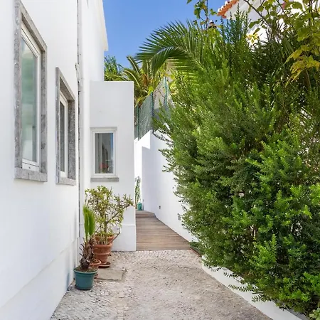 Altido Exclusive Villa With Terrace And Swimming Pool Lisbon